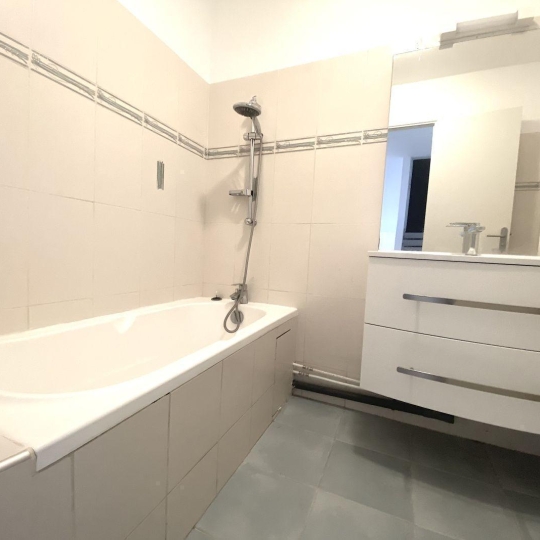  Annonces MARSEILLE6 : Appartement | MARSEILLE (13004) | 77 m2 | 200 000 € 