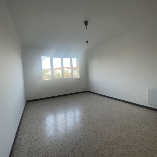  Annonces MARSEILLE6 : Appartement | MARSEILLE (13014) | 40 m2 | 76 000 € 