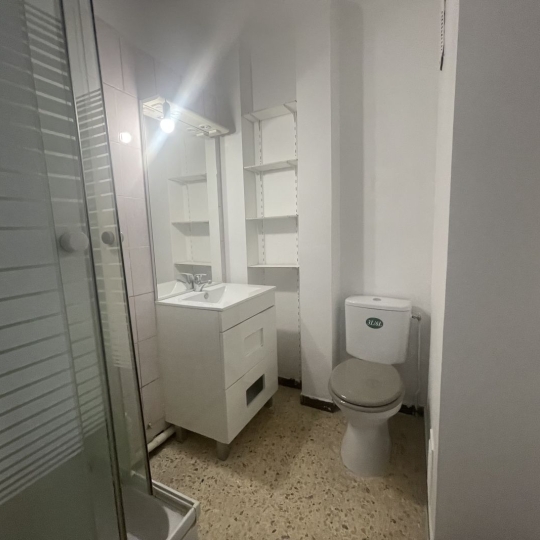  Annonces MARSEILLE6 : Appartement | MARSEILLE (13014) | 40 m2 | 76 000 € 