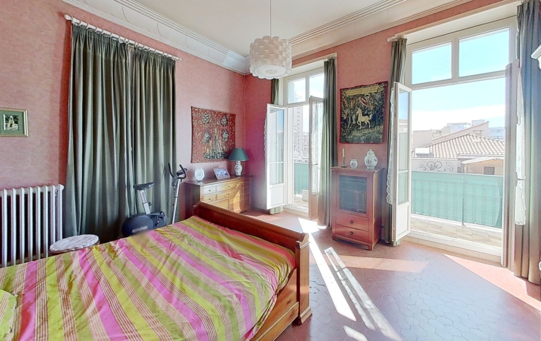 Annonces MARSEILLE6 : Appartement | MARSEILLE (13005) | 94 m2 | 395 000 € 