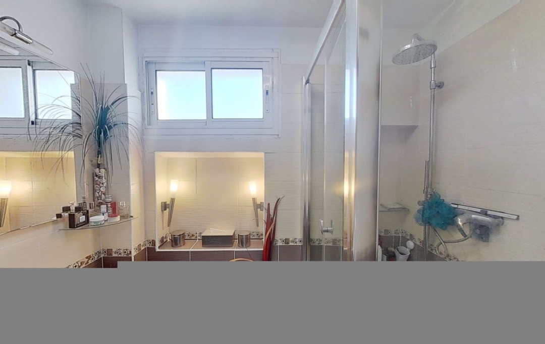 Annonces MARSEILLE6 : Appartement | MARSEILLE (13008) | 67 m2 | 231 000 € 