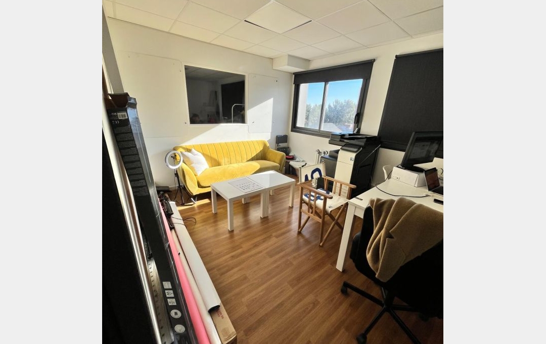 Annonces MARSEILLE6 : Autres | LA CIOTAT (13600) | 100 m2 | 1 250 € 