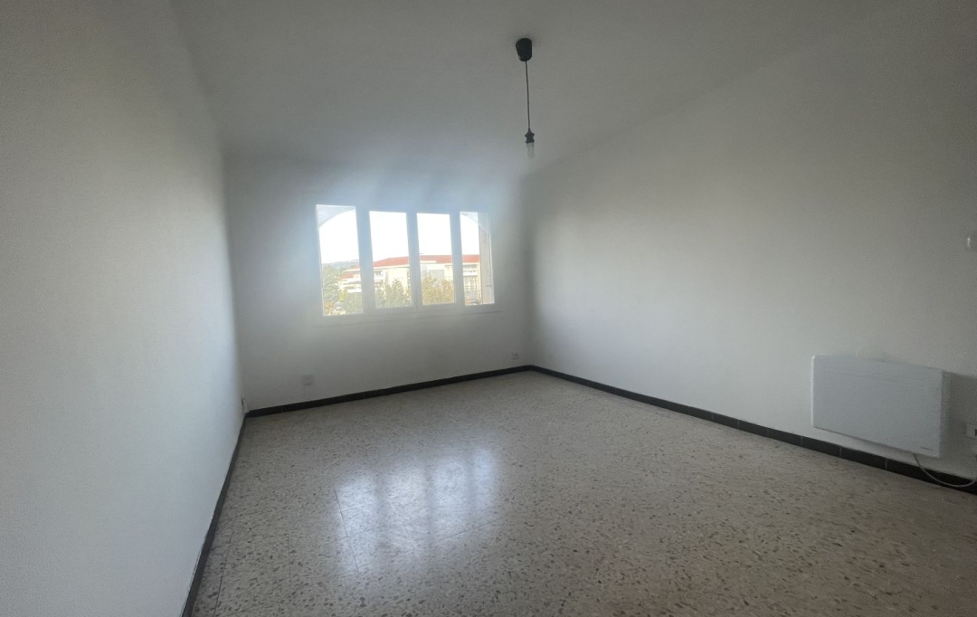 Annonces MARSEILLE6 : Appartement | MARSEILLE (13014) | 40 m2 | 76 000 € 